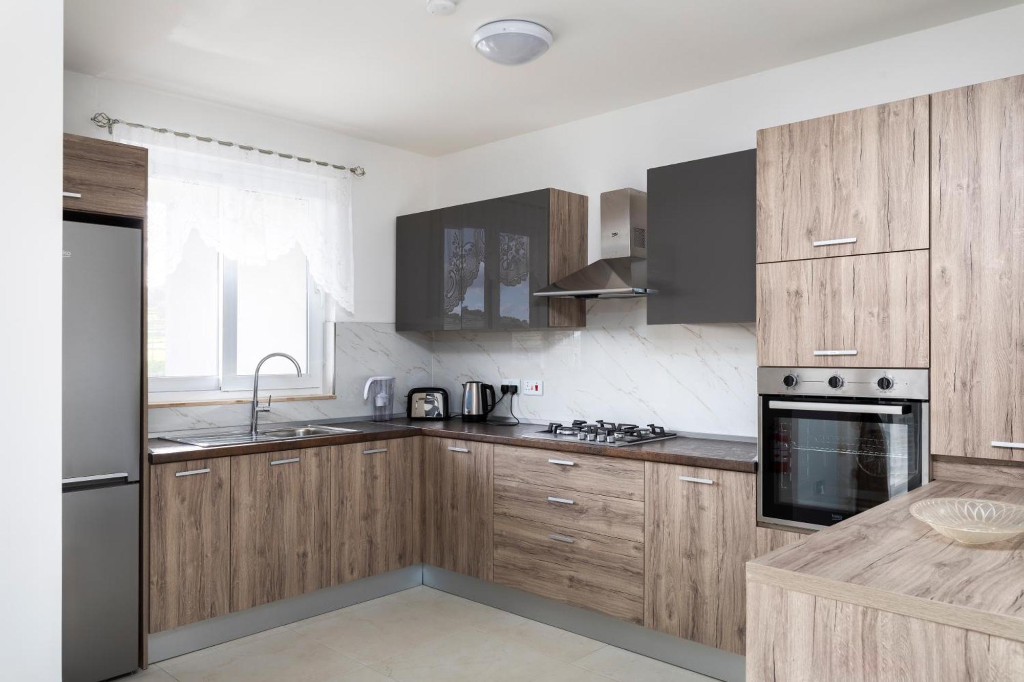 Modern & Spacious 2Br Apartment With Country Views - Close To Xemxija Bay セント・ポールズ・ベイ エクステリア 写真